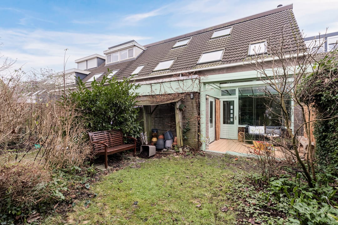 Photo 11 of Maanzaaderf 24