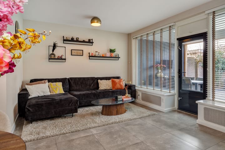 Foto 11 van Fagotstraat 4