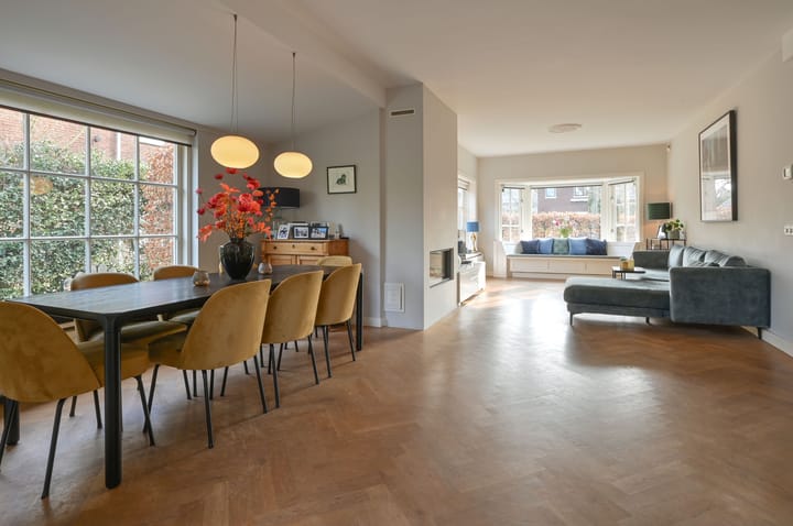 Foto 2 van van der Helstlaan 7