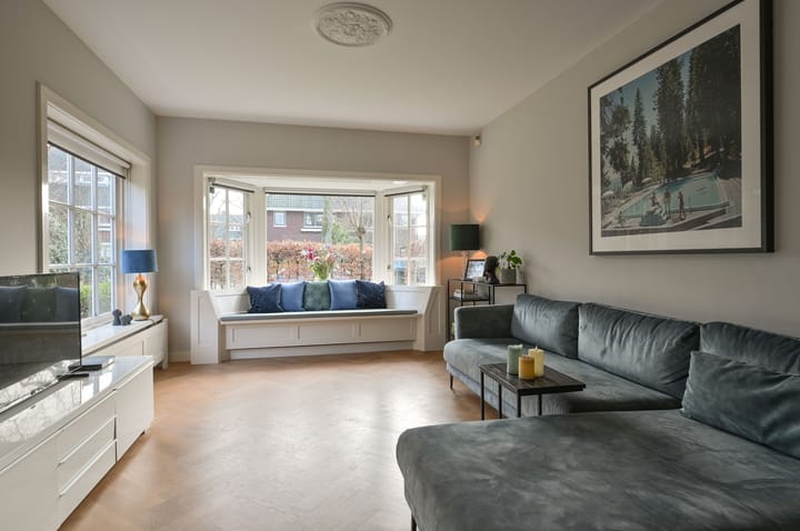 Photo 9 of van der Helstlaan 7