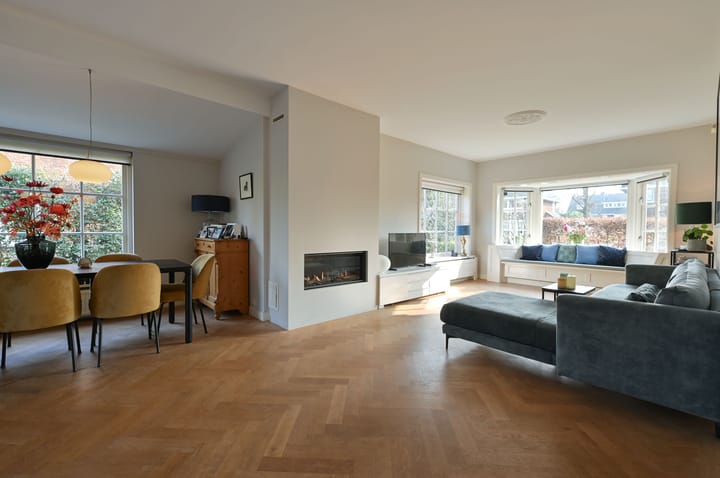 Photo 15 of van der Helstlaan 7