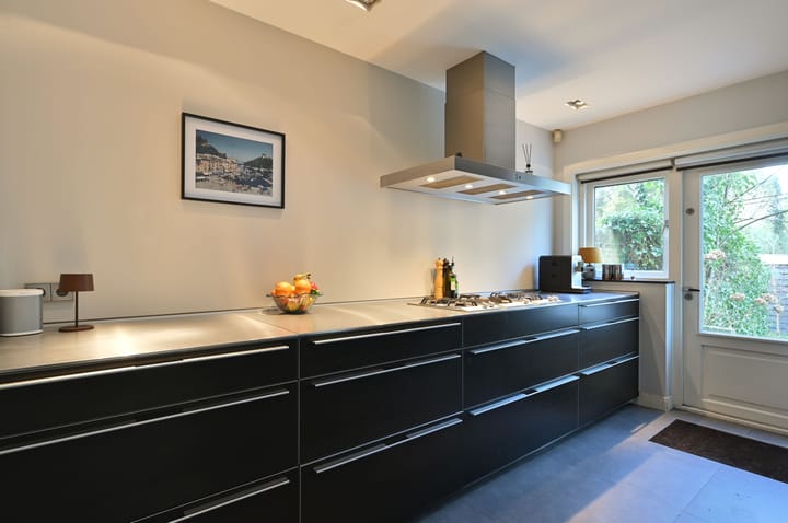 Photo 18 of van der Helstlaan 7