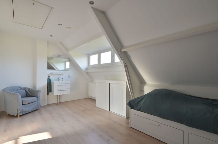 Photo 26 of van der Helstlaan 7