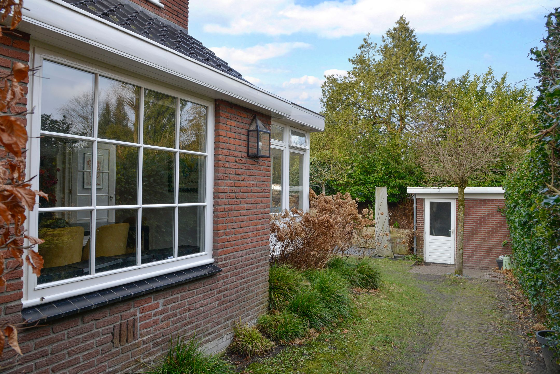 Foto 30 van van der Helstlaan 7