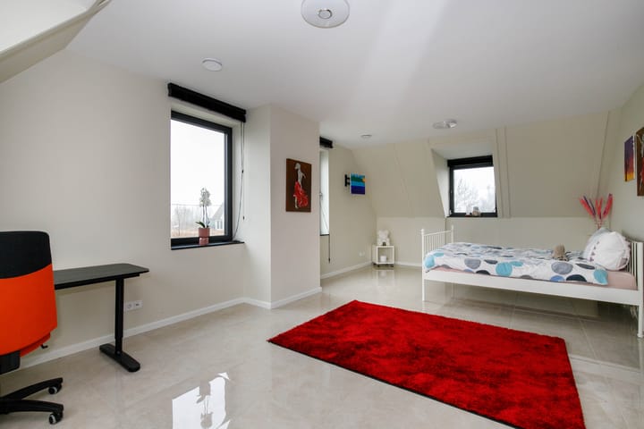 Foto 38 van Achterbroek 26-A