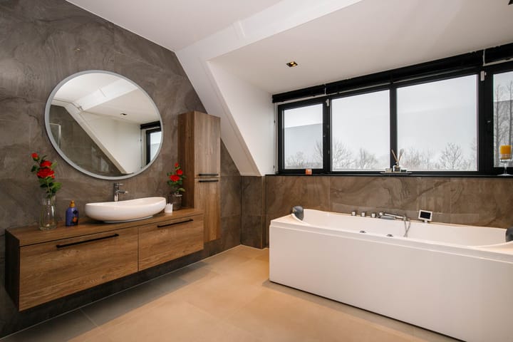 Foto 41 van Achterbroek 26-A