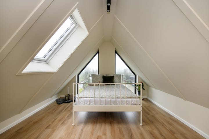 Foto 44 van Achterbroek 26-A