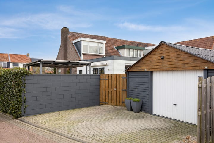 Foto 35 van Hezenbergerweg 24