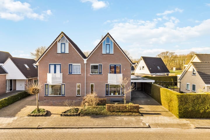 Foto 38 van de Eker 10