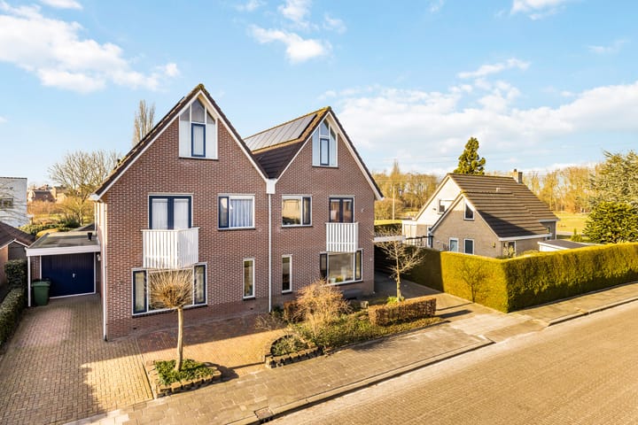 Foto 39 van de Eker 10