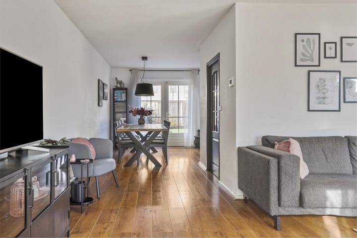 Photo 6 of Pinksterbloem 31