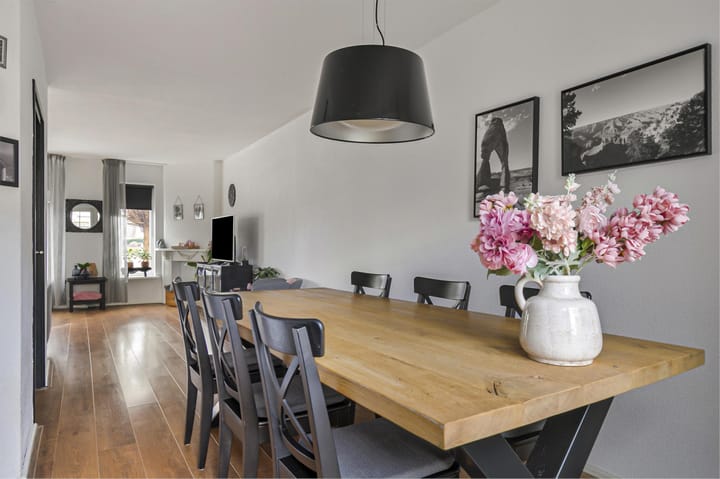 Photo 10 of Pinksterbloem 31