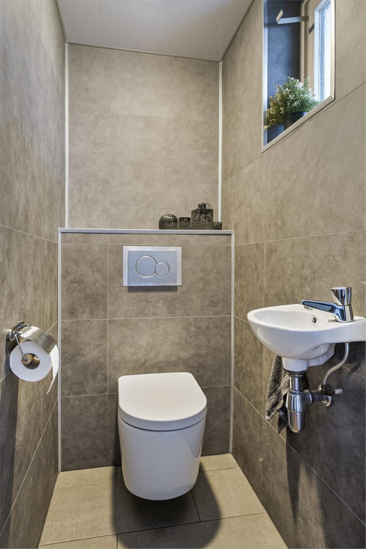 Photo 18 of Pinksterbloem 31