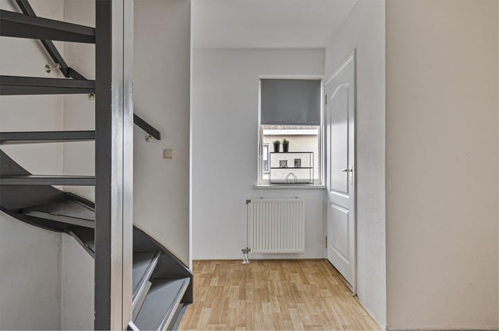 Photo 20 of Pinksterbloem 31