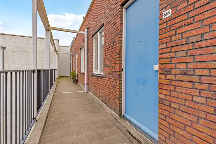 Foto 8 van Beneluxlaan 665