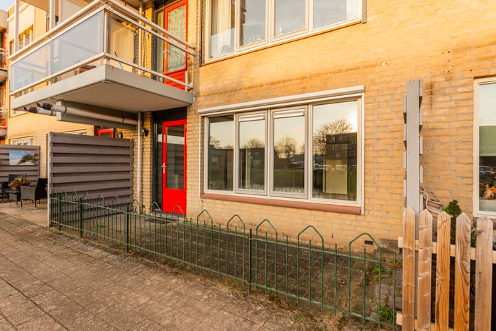 Foto 2 van Suze Groenewegstraat 24