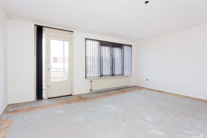 Photo 12 of Suze Groenewegstraat 32