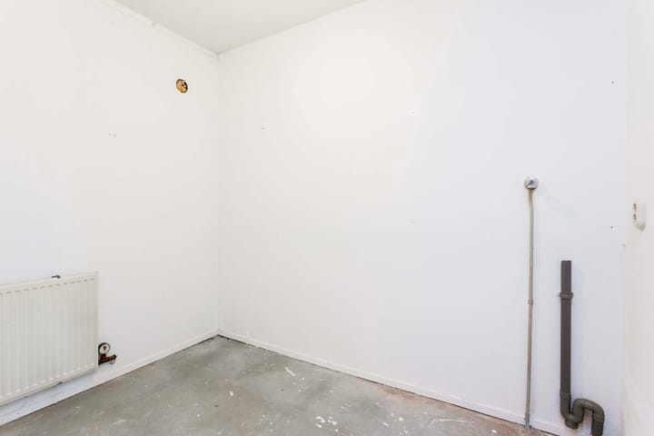 Photo 22 of Suze Groenewegstraat 32