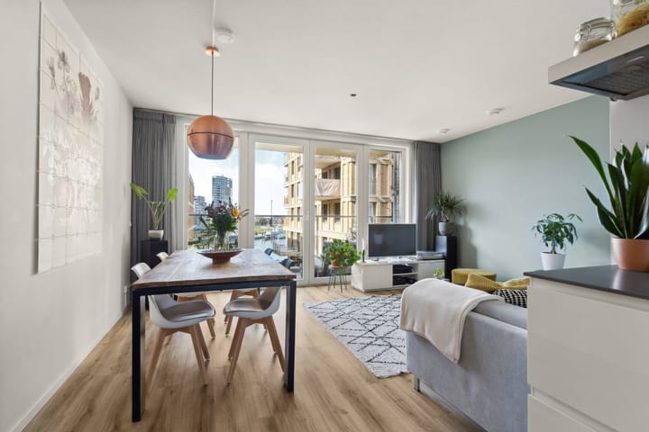 Photo 10 of Dokstraat 91