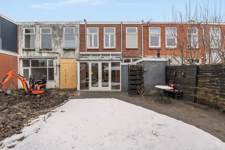 Foto 47 van Leeuwerikstraat 15