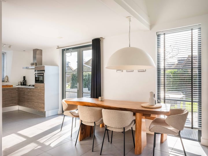 Photo 9 of Burgemeester Peecklaan 8-001