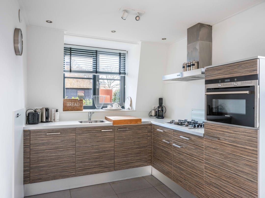 Foto 11 van Burgemeester Peecklaan 8-001