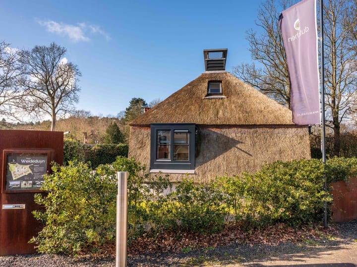 Photo 34 of Burgemeester Peecklaan 8-001