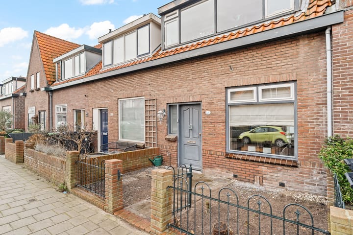 Foto 4 van IJmuiderstraat 43