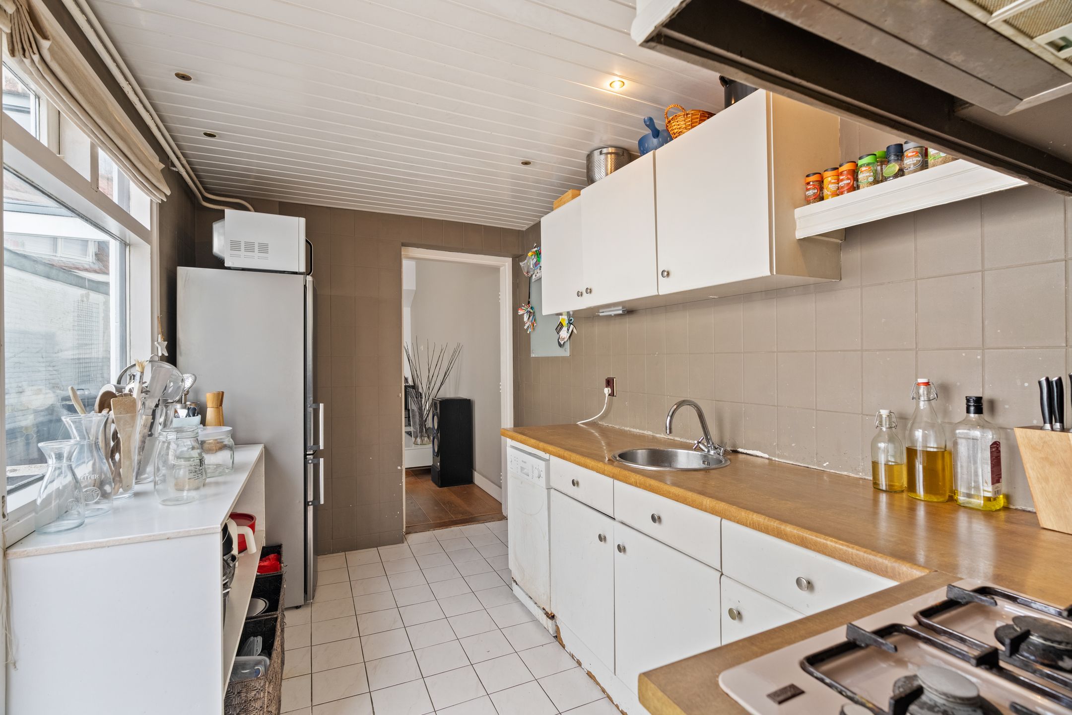 Foto 15 van IJmuiderstraat 43