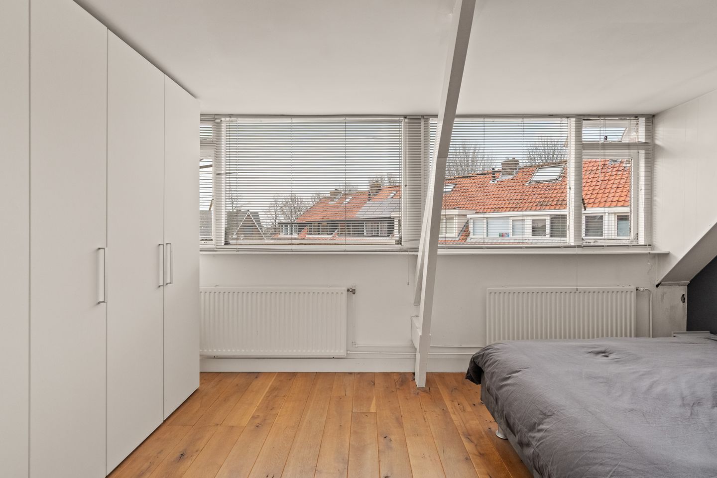 Foto 19 van IJmuiderstraat 43