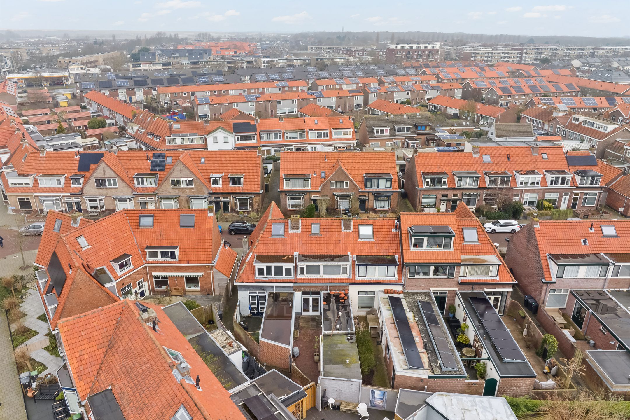 Foto 30 van IJmuiderstraat 43