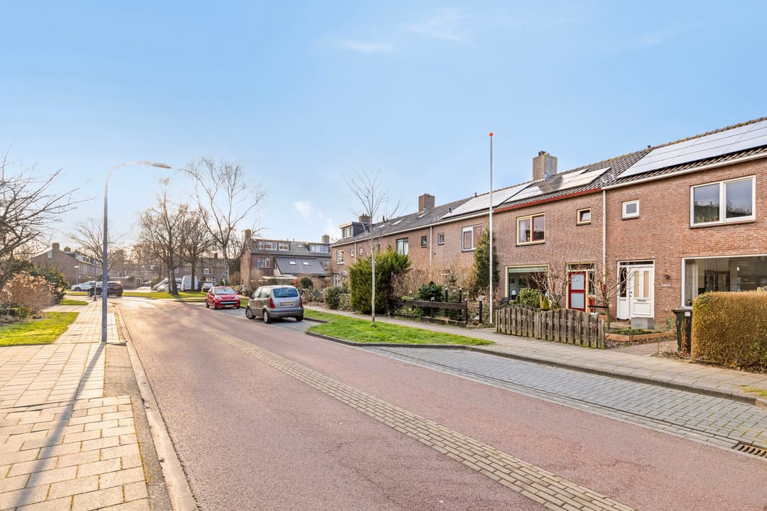 Photo 2 of Meidoornweg 137