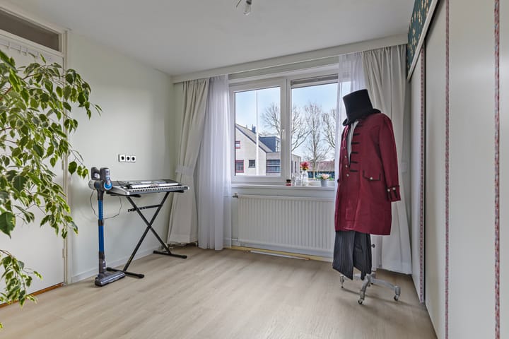 Foto 22 van Meidoornweg 137