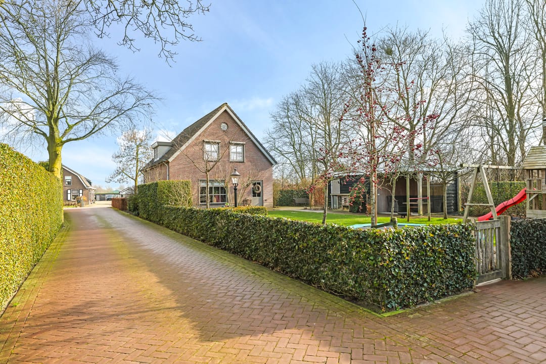 Photo 8 of Waalstraat 7-A