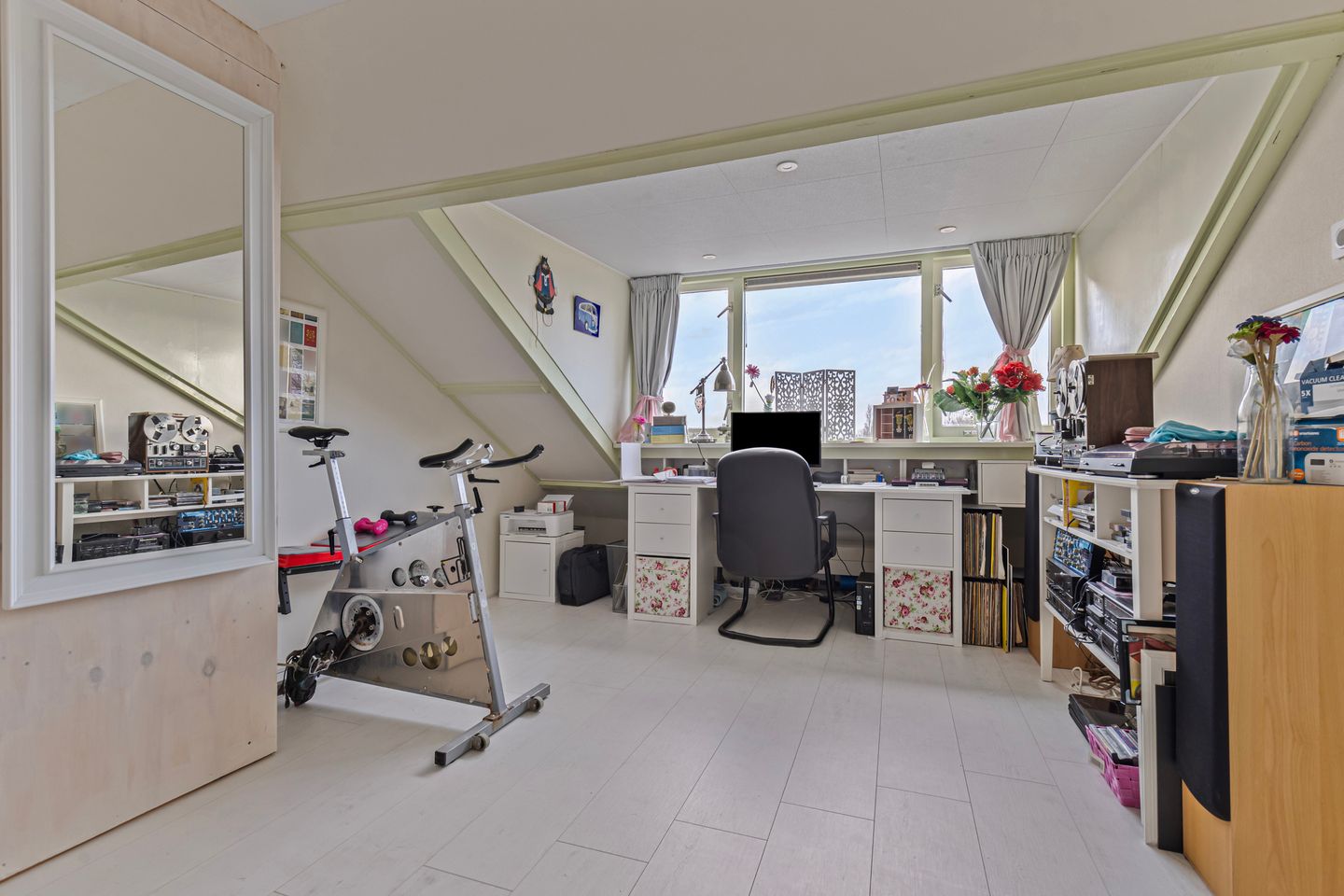 Photo 29 of Meidoornweg 137