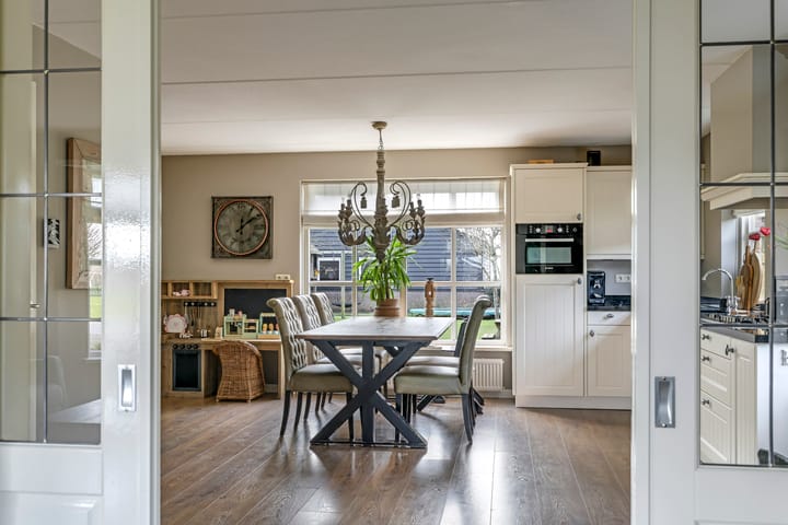 Foto 23 van Waalstraat 7-A