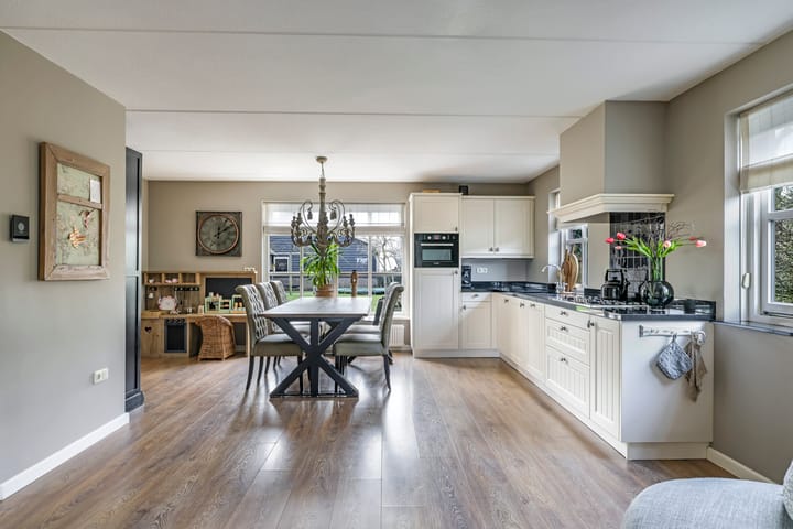 Foto 24 van Waalstraat 7-A