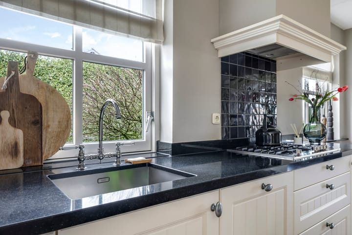 Foto 32 van Waalstraat 7-A