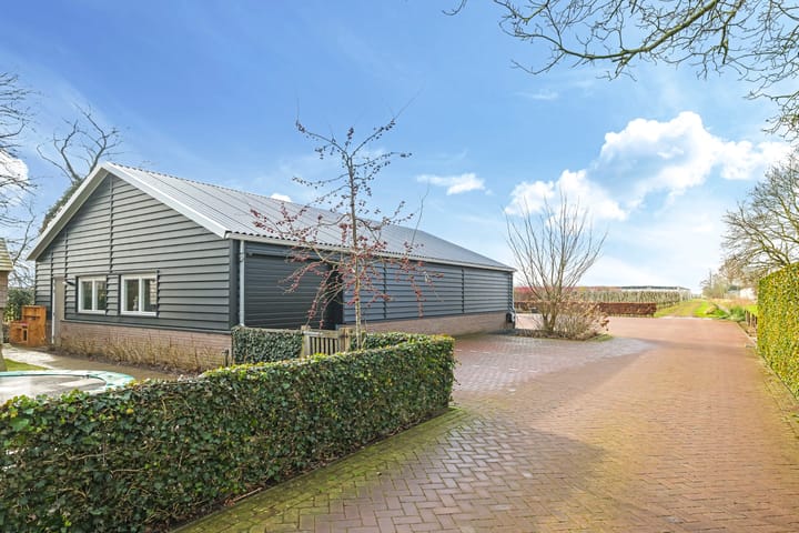 Foto 73 van Waalstraat 7-A