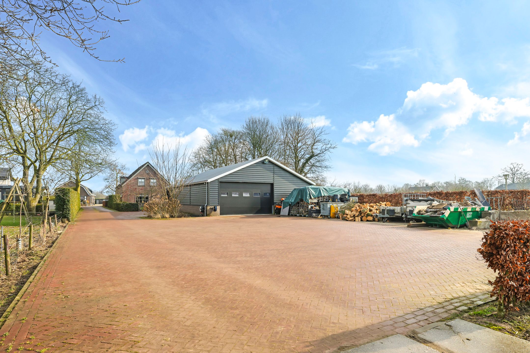 Photo 84 of Waalstraat 7-A