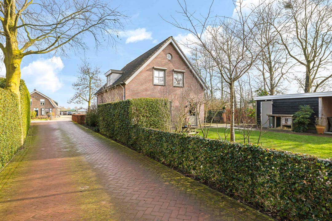 Photo 86 of Waalstraat 7-A