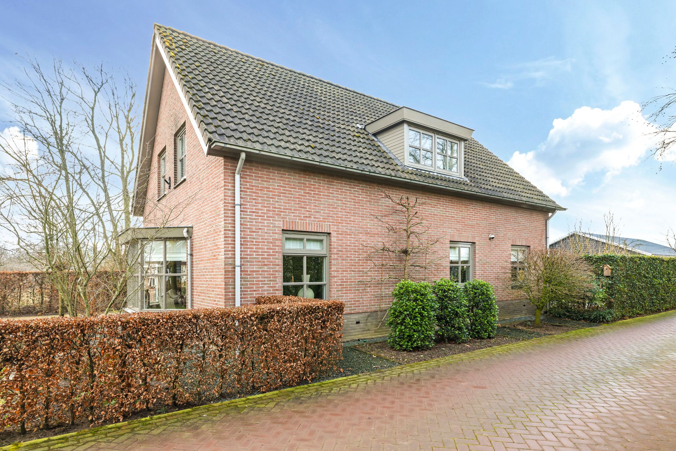 Photo 87 of Waalstraat 7-A