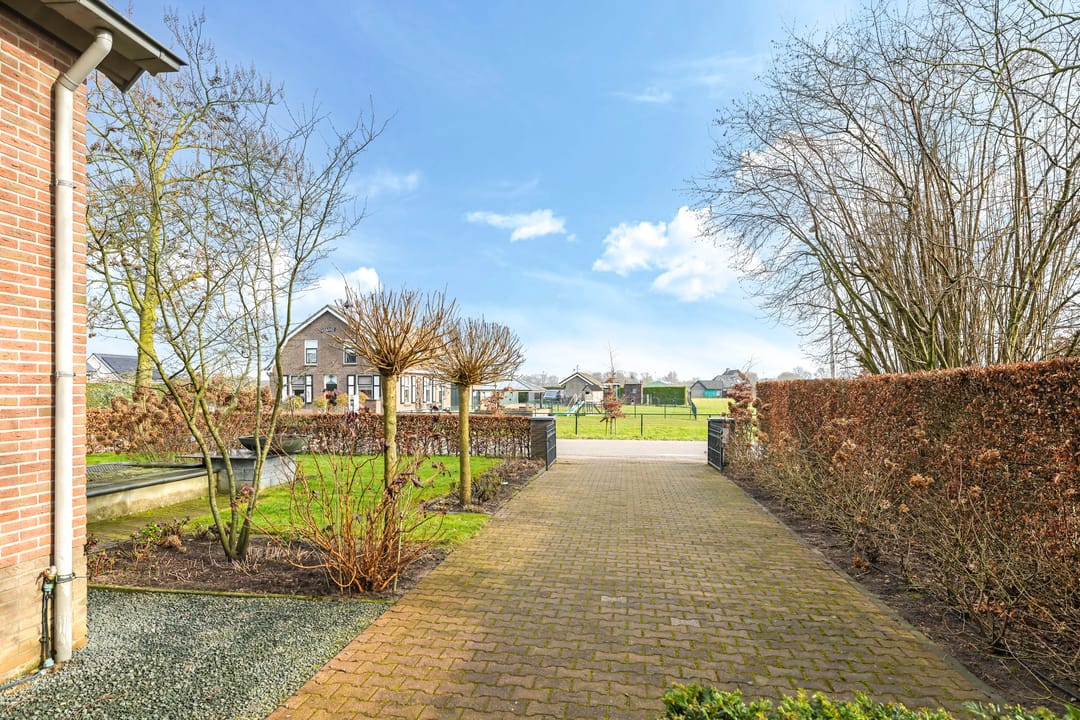 Photo 92 of Waalstraat 7-A