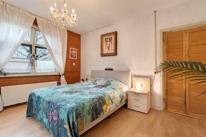 Foto 17 van De Weidenweg 10