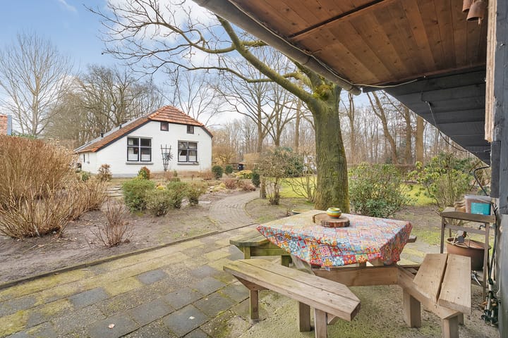 Foto 33 van De Weidenweg 10