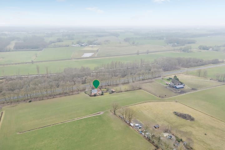 Foto 38 van De Weidenweg 10