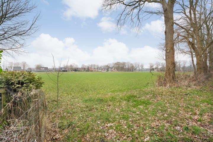 Foto 48 van De Weidenweg 10