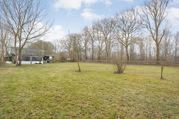 Foto 49 van De Weidenweg 10