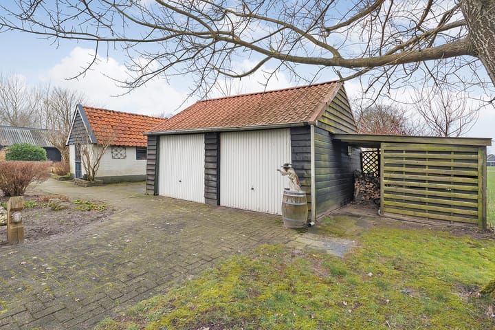 Foto 55 van De Weidenweg 10