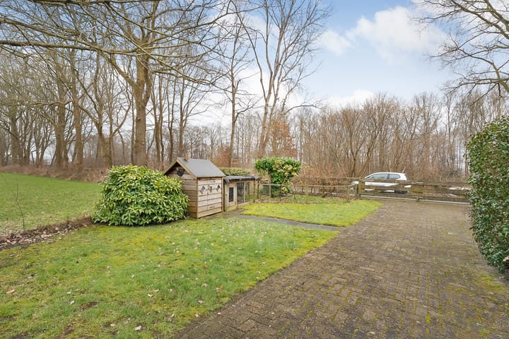 Foto 56 van De Weidenweg 10